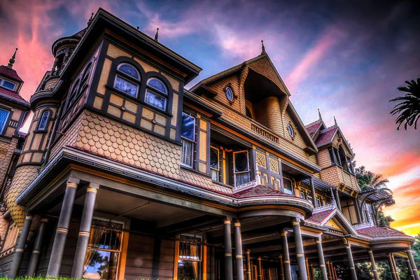 NO. 525 The Winchester Mystery House